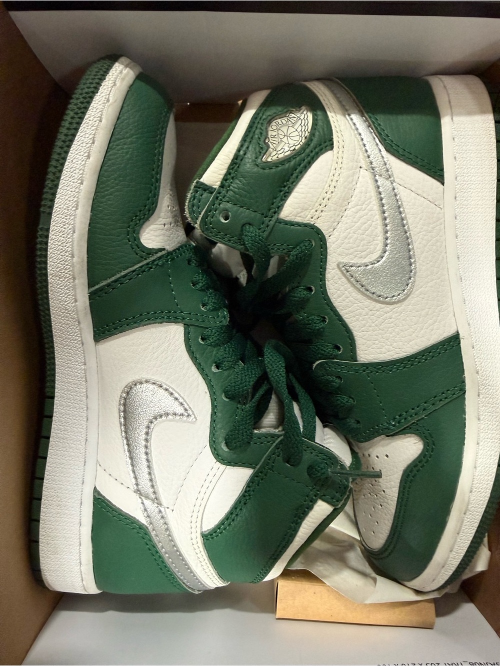 Air Jordan 1 Retro High OG 'Gorge Green'